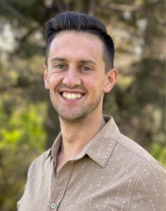 Evan Rickards Headshot